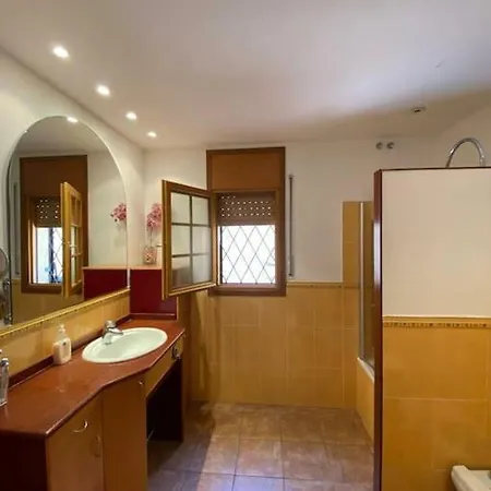 Casa Con Jardin En Barcelona Ideal Familias. Sant Cugat del Vallès